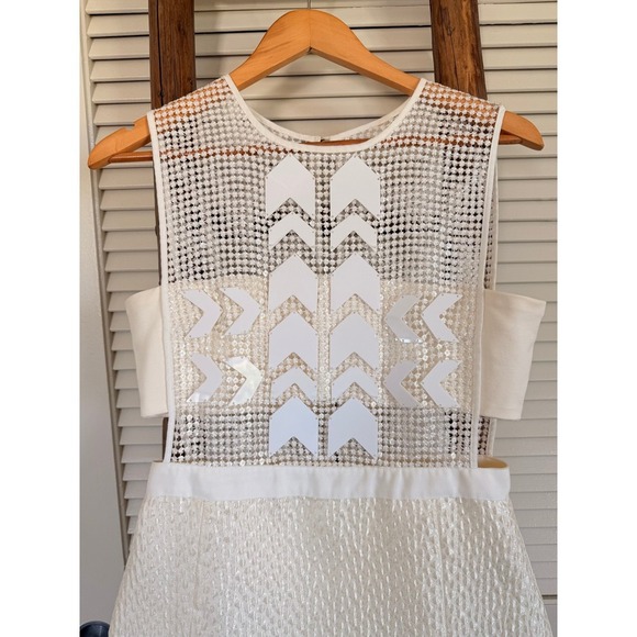 Self-Portrait  Dress Mini Sleeveless Cocktail Textured Arrow Applique  Size 8 - Picture 3 of 7